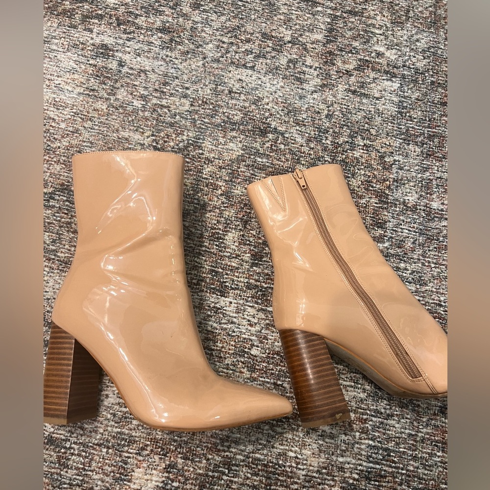 Jeffrey Campbell nude boots - Picture 2 of 3